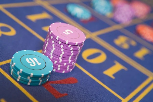 royal fan JazzCash, Easypaisa, SadaPay aur Raast jo roz use karte ho